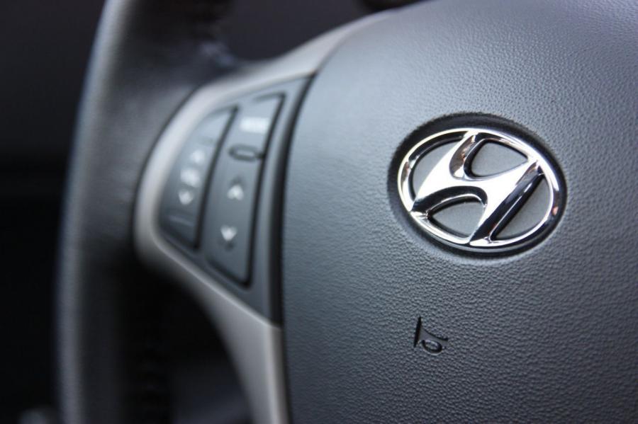  Hyundai Elantra Touring 2008 года  (фото 93 из 118)